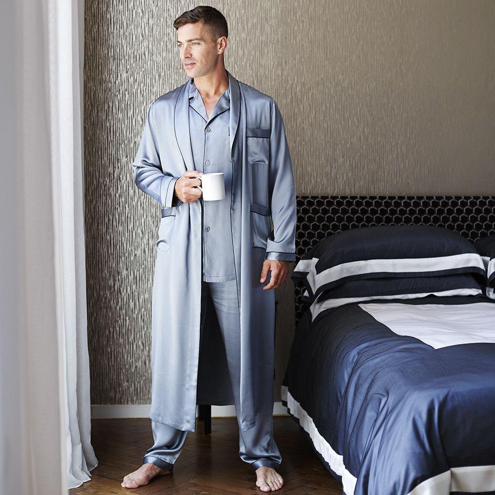 Best men's silk long pajamas Set Luxury Silk Pajamas Robe Set with Tri –  DIANASILK