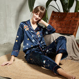 Ensemble de pyjama en soie boutonné à manches longues pour femme classique