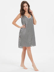 22 Momme Schwarz -Weiß gestreiftes Seidenchemise Nachthemd