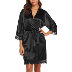 Robes de kimono de soie avec dentelle de lamelle courte en soie Robe pour femmes