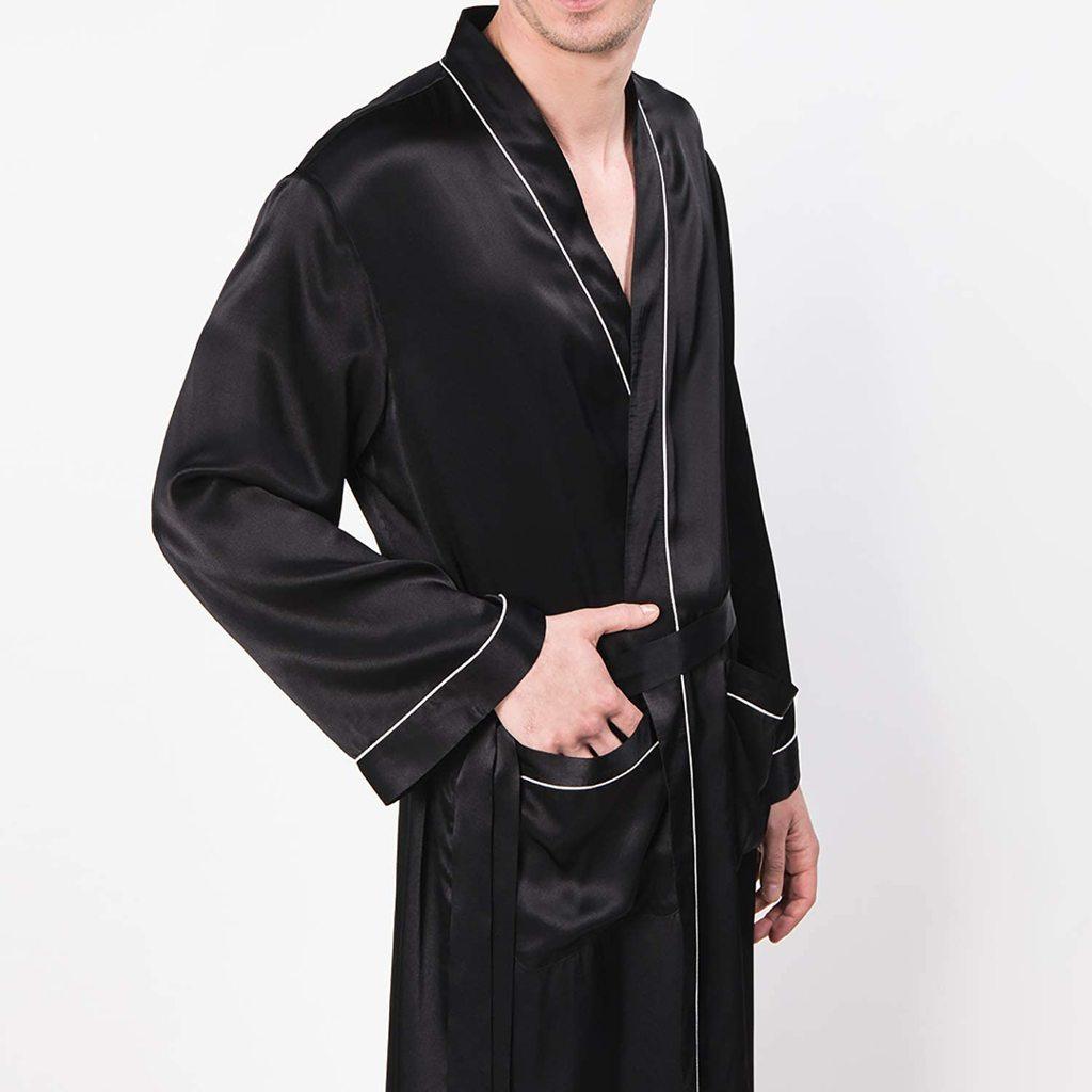LUTPOL Mens Silk Robe 19mm 100 Mulberry Silk Nightgrow Men's V-Neck Satin  Bathrobe,Black,3XL at  Men's Clothing store
