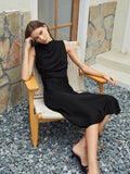 Klassisches, einfaches, drapiertes, asymmetrisches, ärmelloses, einteiliges Kleid aus Seide