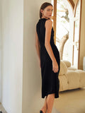 Klassisches, einfaches, drapiertes, asymmetrisches, ärmelloses, einteiliges Kleid aus Seide