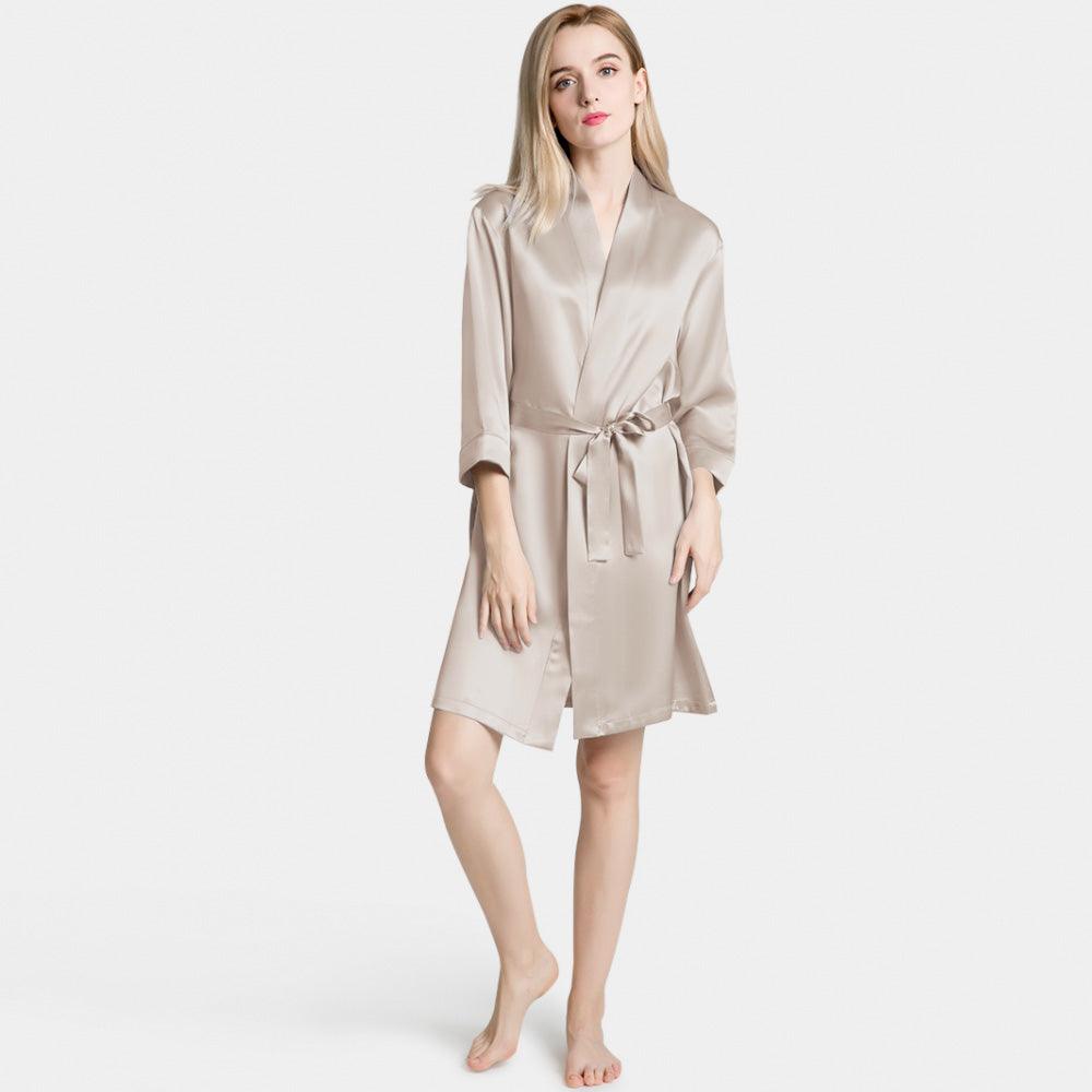 Mulberry Short Silk Robe for Women 100% Pure Silk Bathrobe with Belt DIANASILK Mulberry Short Silk Robe for Women 100% Pure Silk Bathrobe with Belt DIANASILK