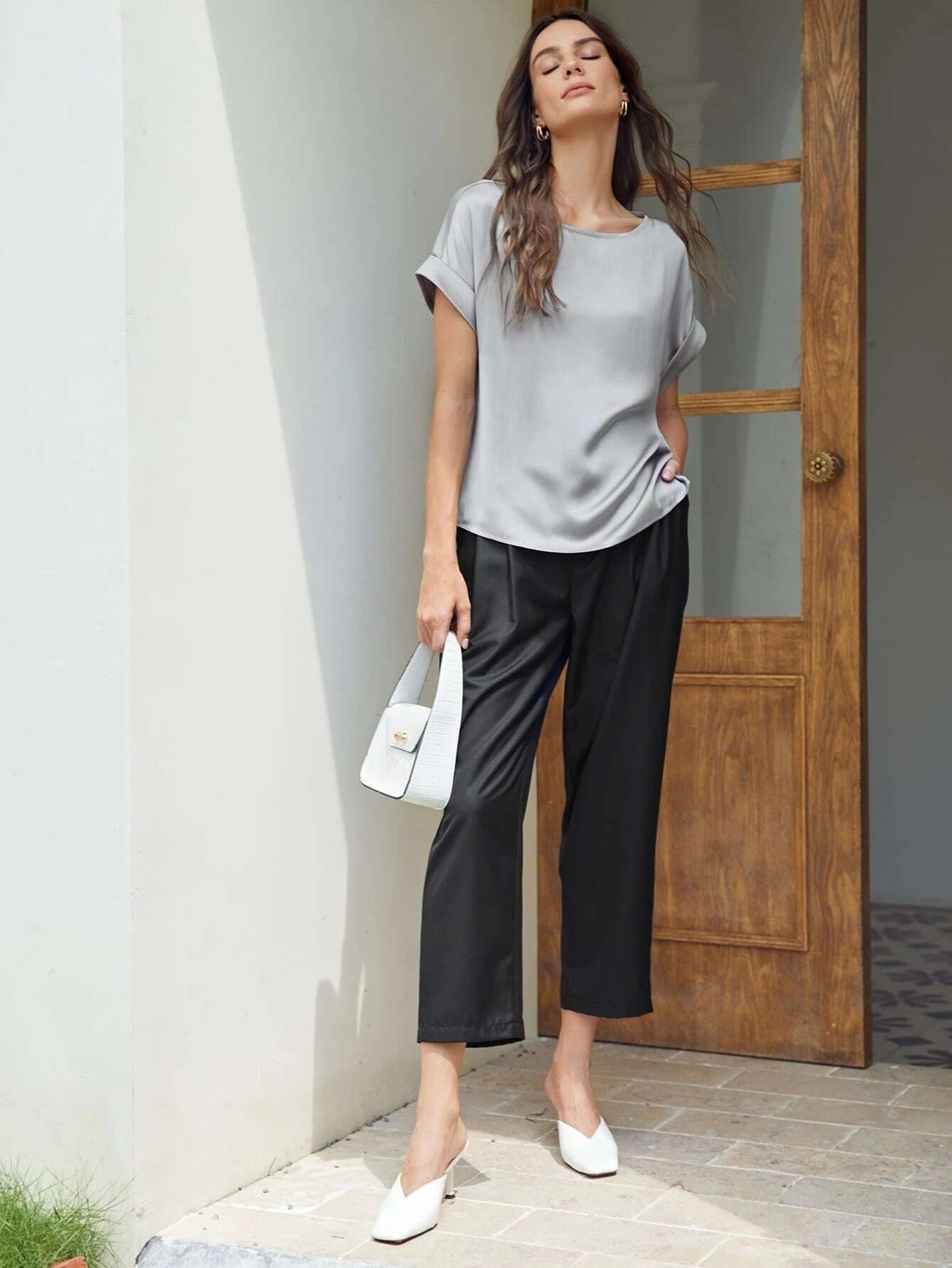 T-shirt en soie à manches chauve-souris pour femmes