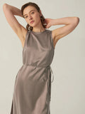 Einfaches, ärmelloses Kleid aus reiner 100 % Seide Grad 6a, 22 mm, mit Gürtel