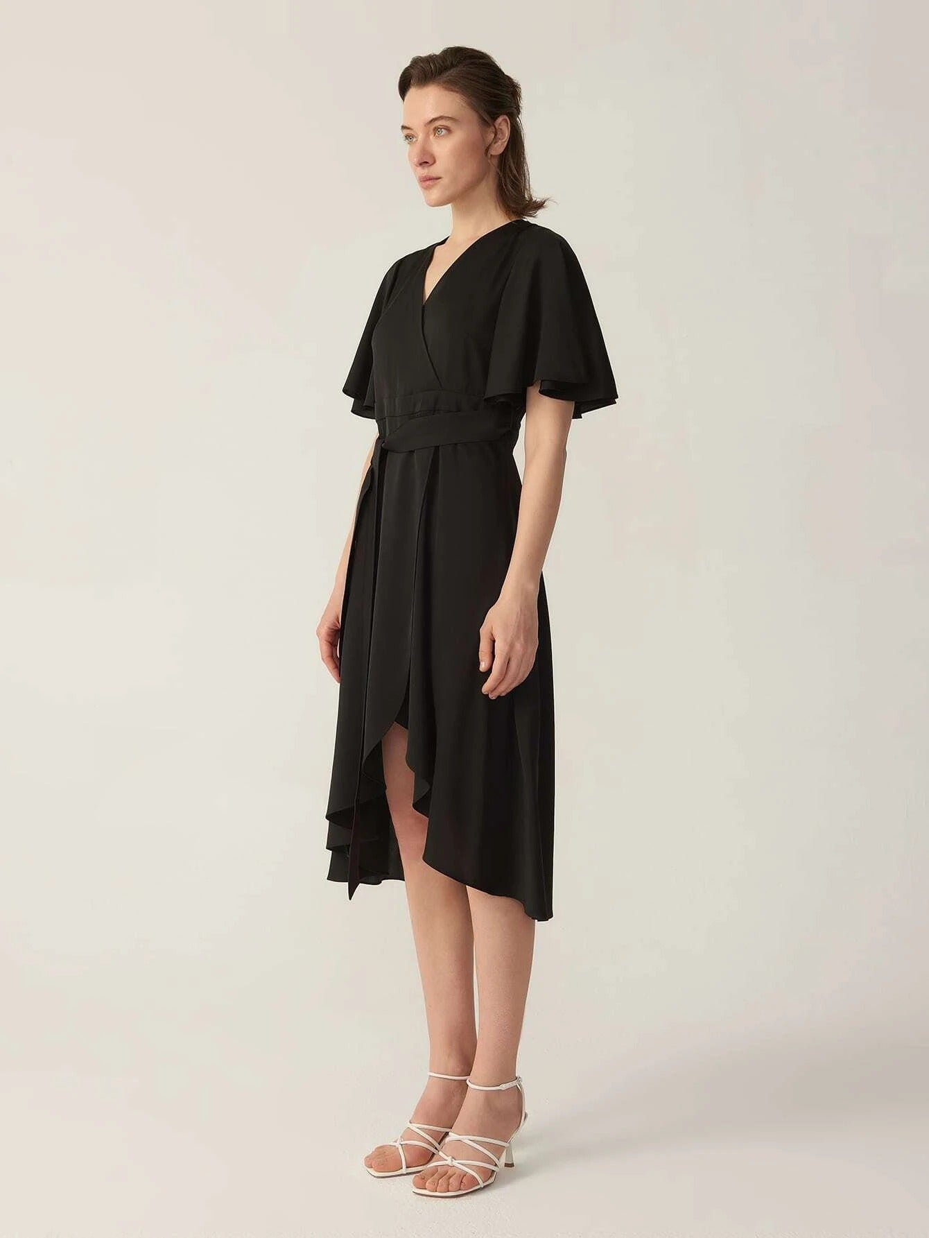 V-Ausschnitt Seide Grade 6a 22 mm dehnbares Wickelkleid mit kurzen Ärmeln
