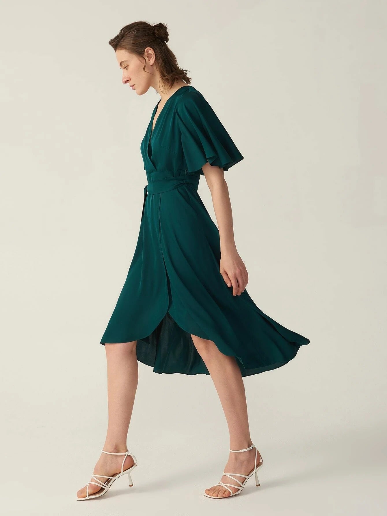 V-Ausschnitt Seide Grade 6a 22 mm dehnbares Wickelkleid mit kurzen Ärmeln